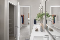 08-2-Bedroom-Model-Aventon-Gem-Lake-Primary-Bathroom
